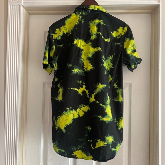 Disney Our Universe The Nightmare Before Christmas Oogie Boogie Tie Dye Shirt - Picture 4 of 12